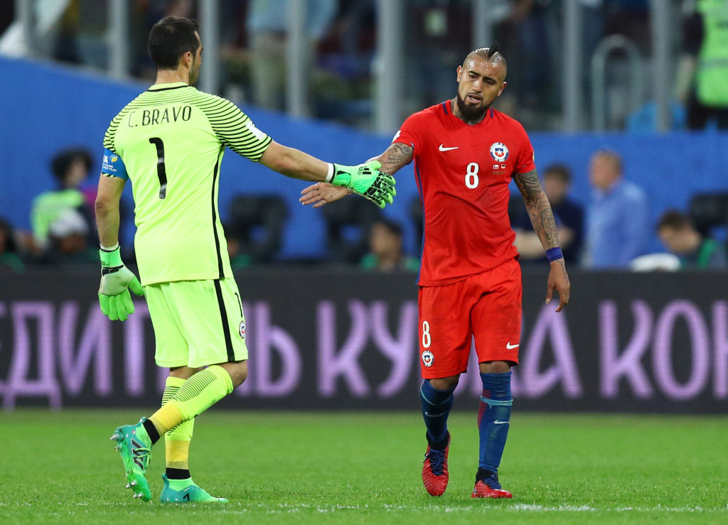 Arturo Vidal, Claudio Bravo, Chile