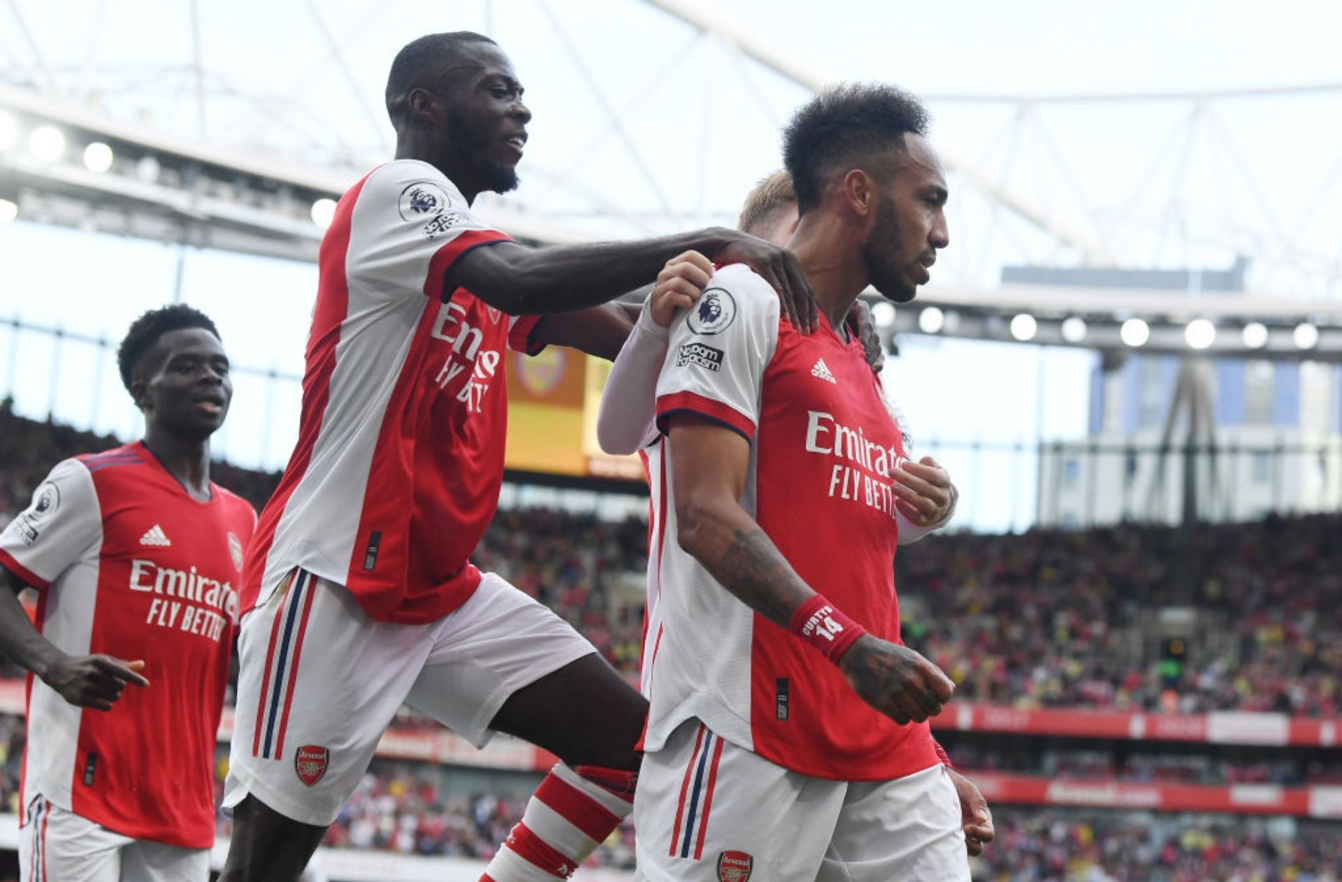 Nicolas Pepe, Aubameyang