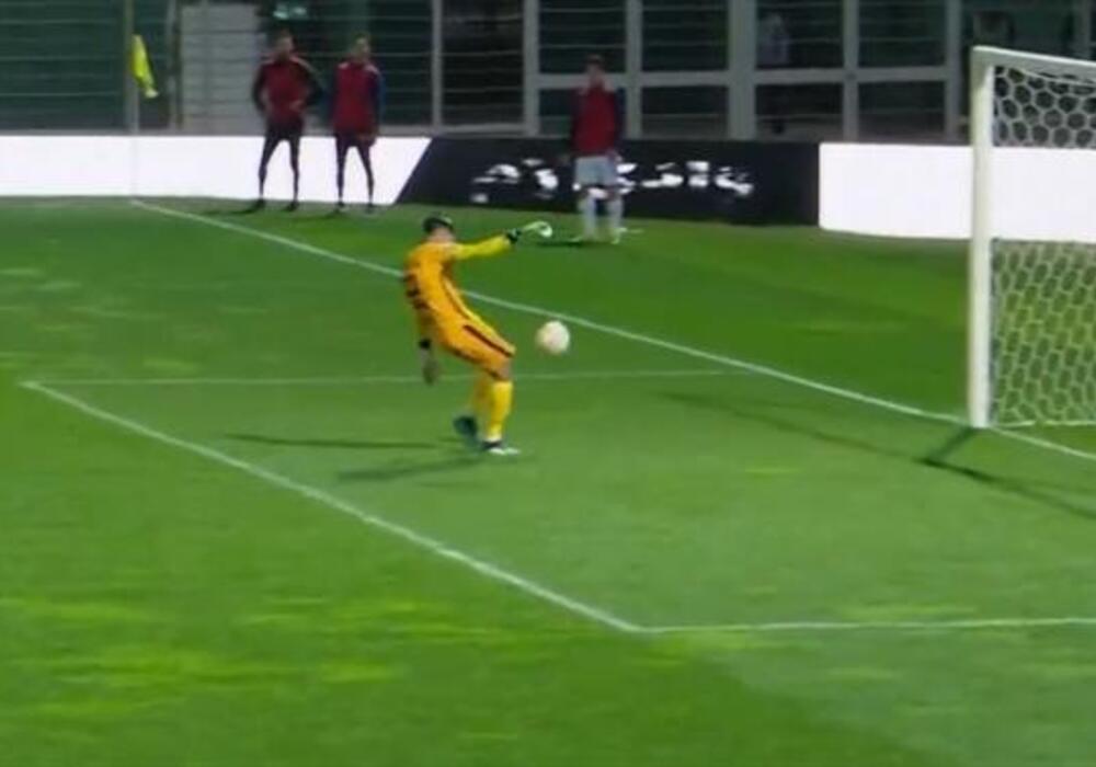 crazy own goal by Moroccan goalkeeper