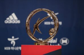 K Leagaue 1 trophy