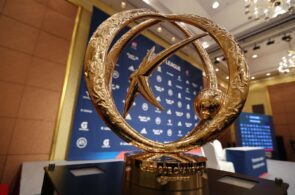 K League 1 trophy
