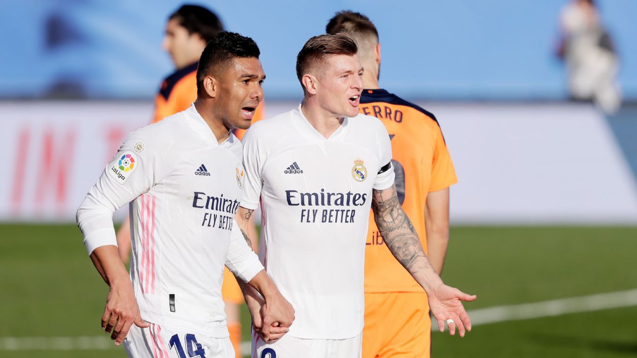 Casemiro and Kroos at Real Madrid