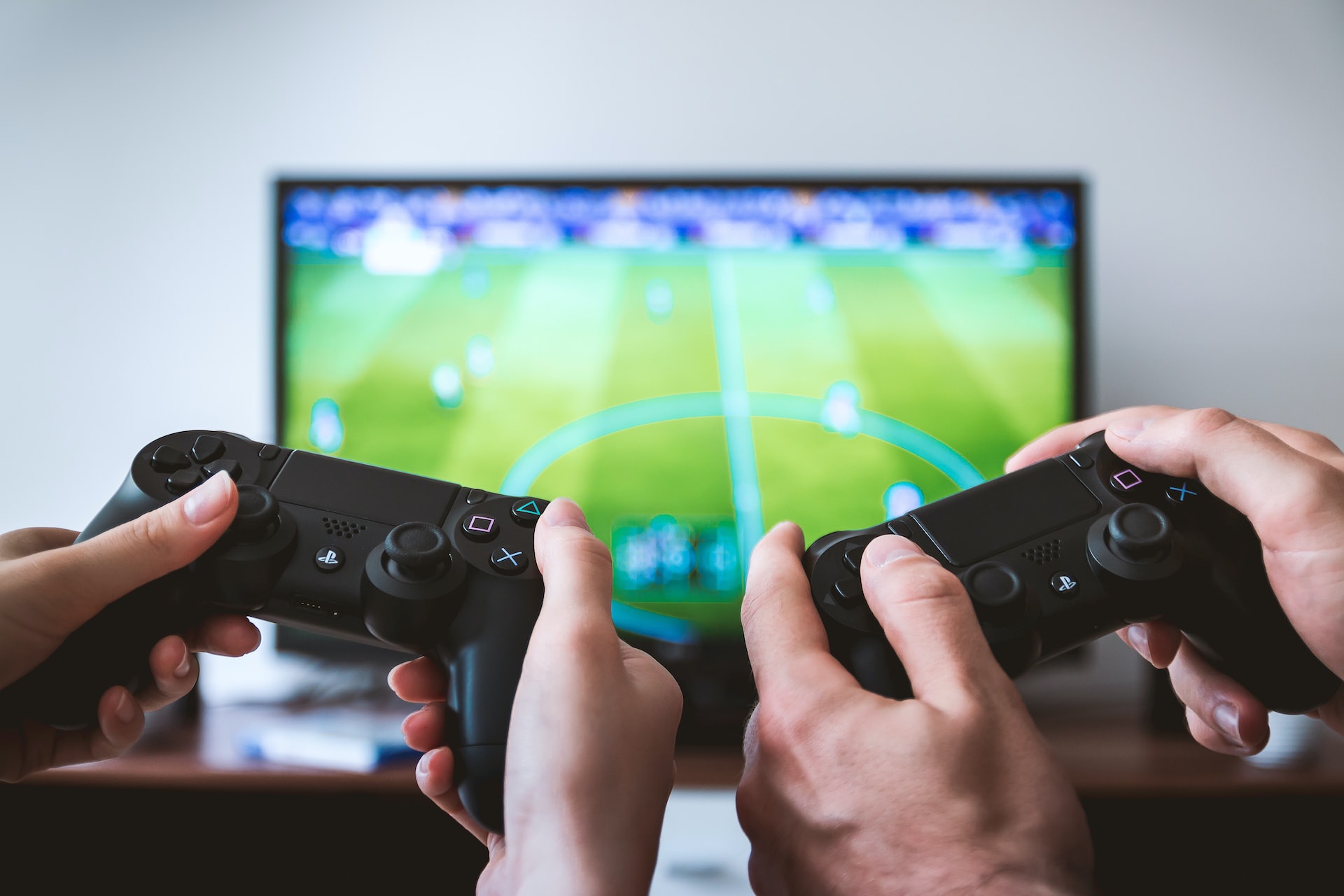 FIFA, gaming