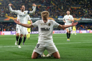 Villarreal v Valencia - UEFA Europa League Quarter Final : First Leg