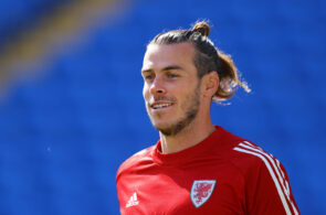 Gareth Bale, Wales
