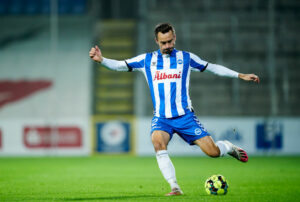 Oliver Lund, OB